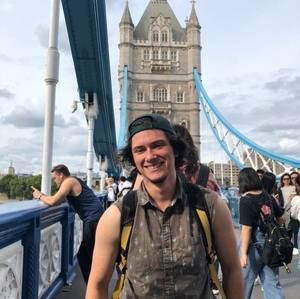 Meet your Posher, Micah